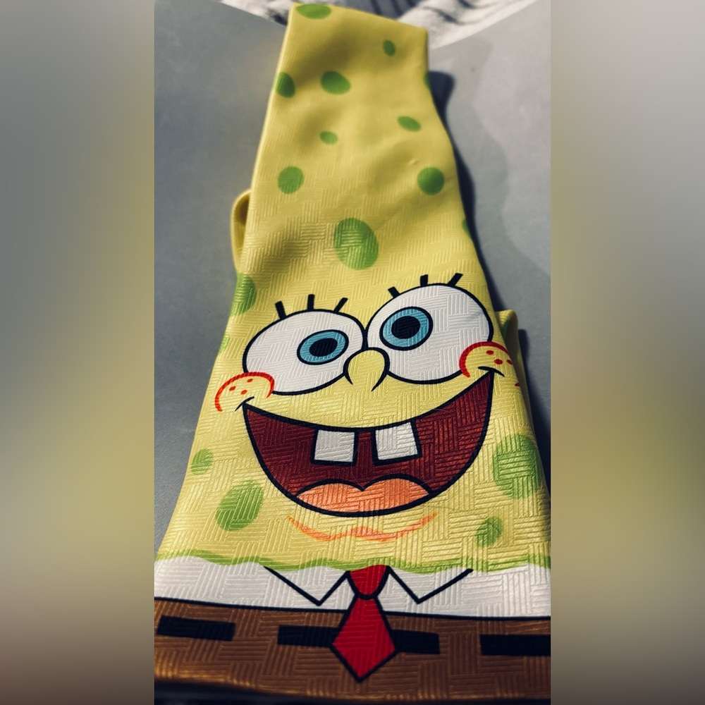 Nickelodeon SpongeBob SquarePants Square Yellow Tie - 2004